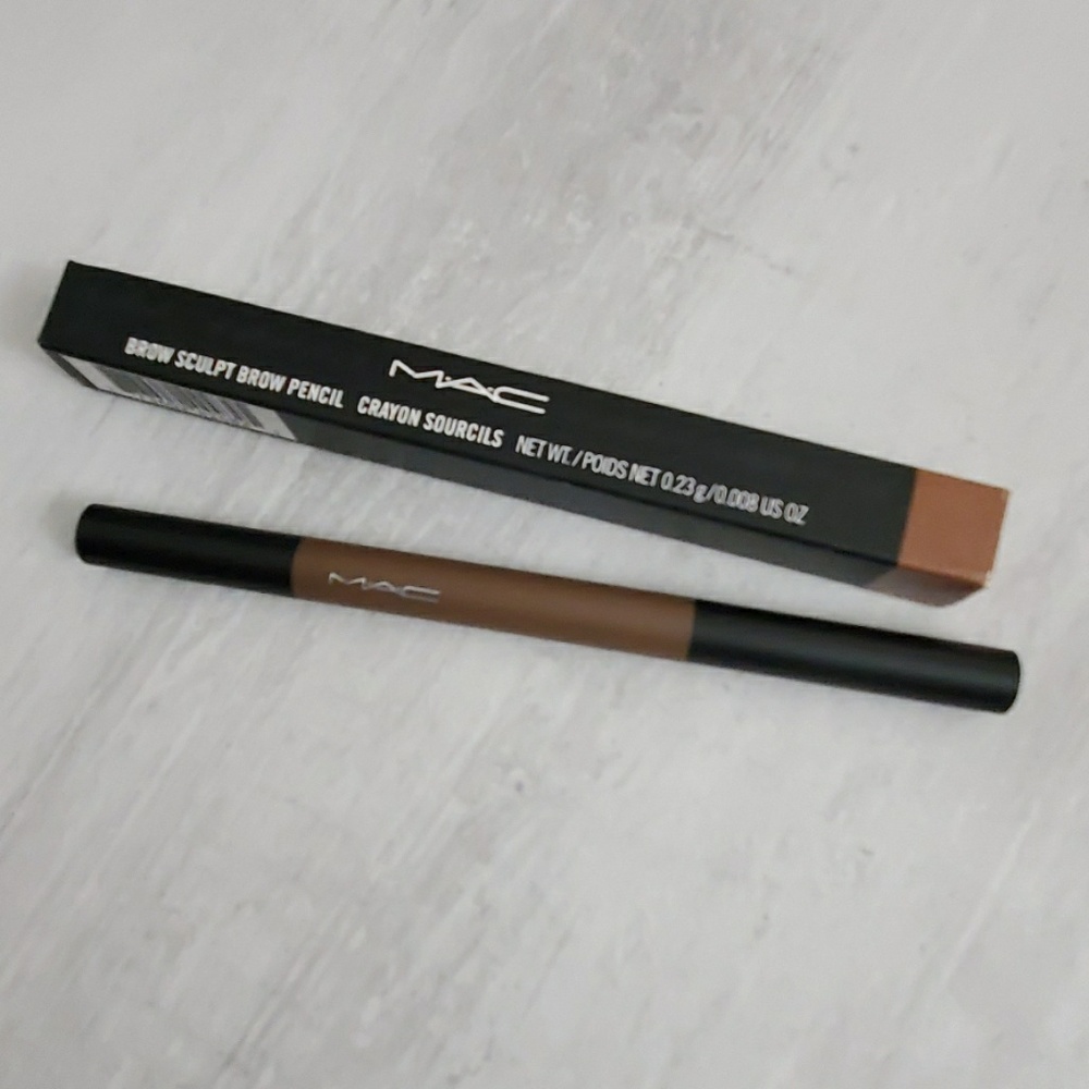 NIB MAC Brow Definer
